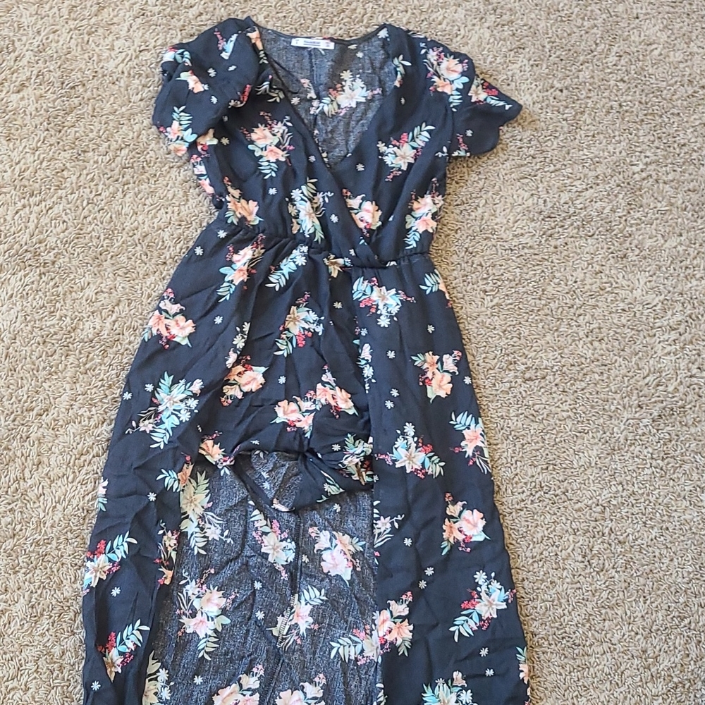 Asymmetrical shorts floral romper